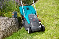 Газонокосилка аккумуляторная PowerMax Li40/32 (32см, тр-ник 30л, 2 в 1, до 250м2, с акб и зарядным устройством в комплекте). Купить в Бресте.