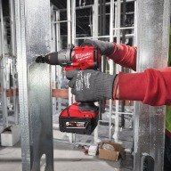 Аккумуляторная дрель/шуруповёрт M18 FDD3-402C. Купить в Бресте.