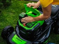Газонокосилка аккумуляторная Greenworks 40V GD40LM46SP (Без акб и зу) 46см самоходная. Купить в Бресте.